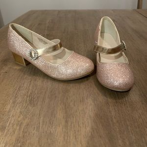 Children’s place rose gold dress shoes